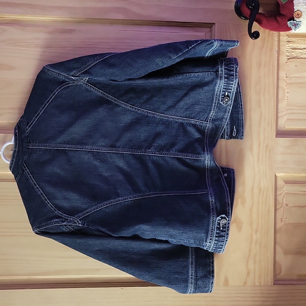 Stylish Jean Jacket - image 3